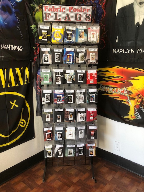 Fabric Poster Flag Display Rack- FREE when you fill it #FPFDR